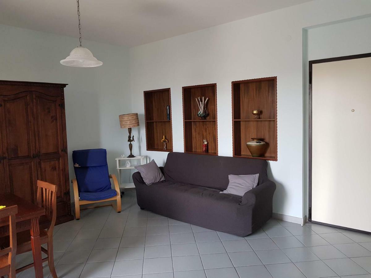 Il Tuppo - Al Centro In Cima Apartman Messina Kültér fotó